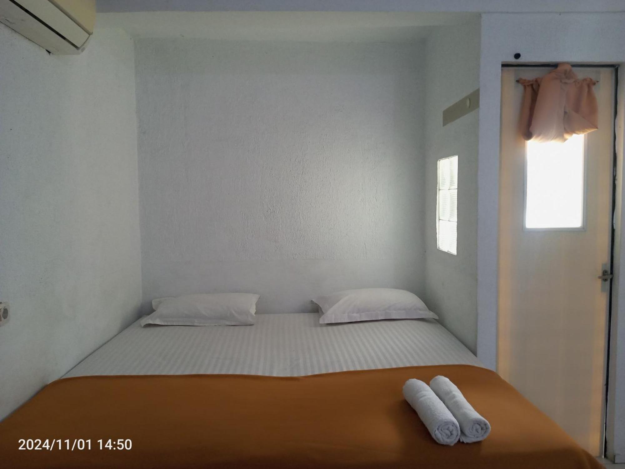 เรดดอร์ซ เนียร์ มาร์โก ซิตี้ Hotel เดป็อก ภายนอก รูปภาพ